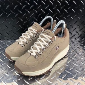 Sketchers shape ups